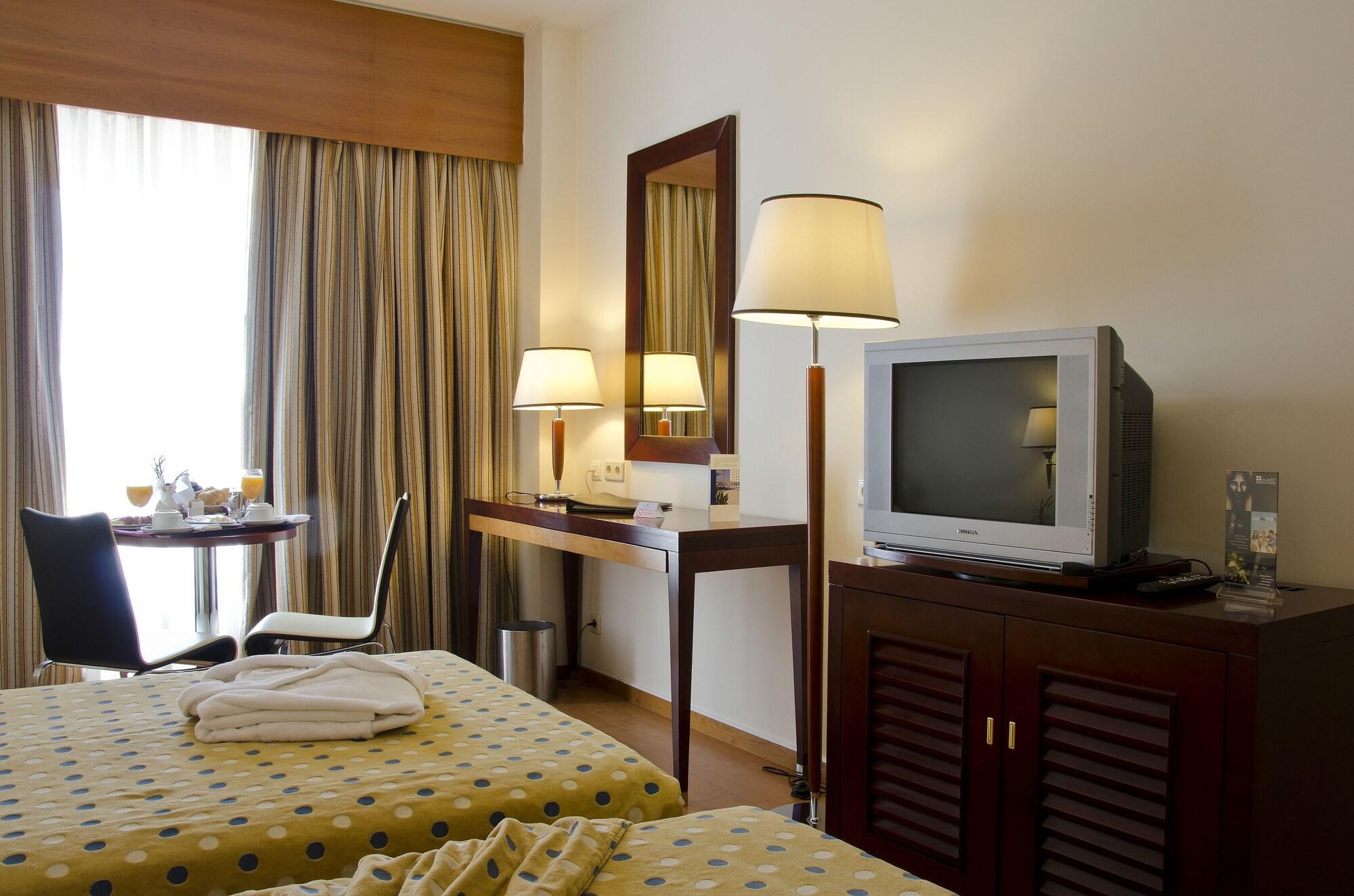 Vip Executive Santa Iria Hotel Santa Iria da Azoia Esterno foto