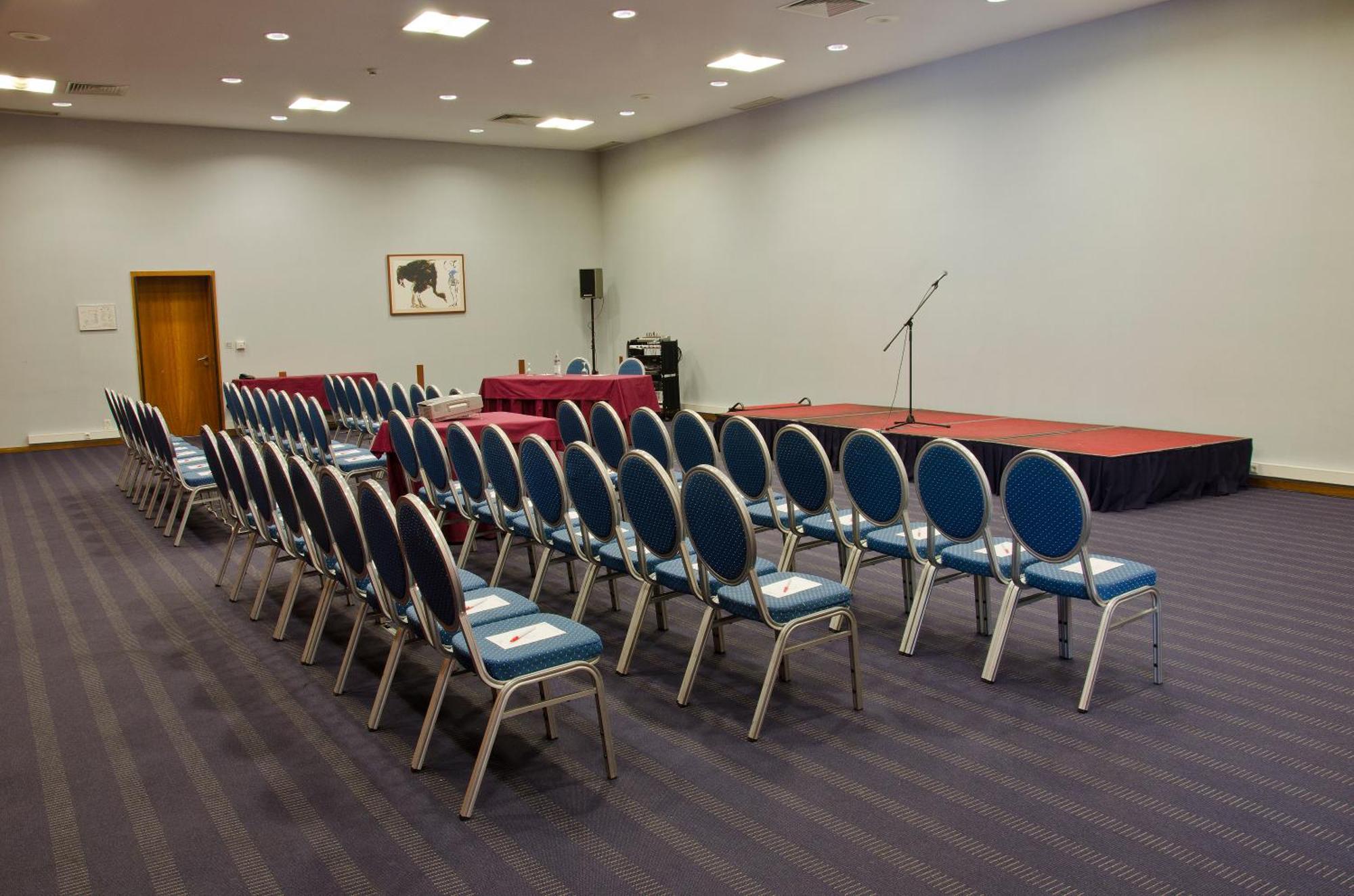 Vip Executive Santa Iria Hotel Santa Iria da Azoia Esterno foto