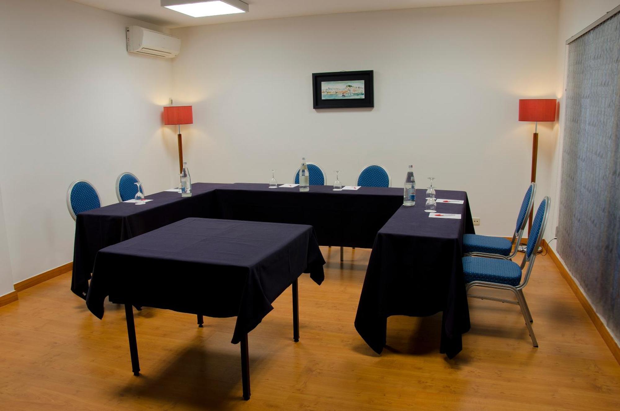 Vip Executive Santa Iria Hotel Santa Iria da Azoia Esterno foto