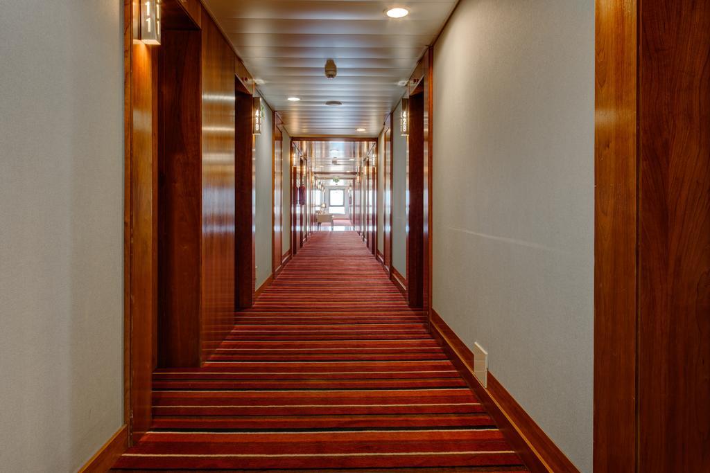 Vip Executive Santa Iria Hotel Santa Iria da Azoia Esterno foto