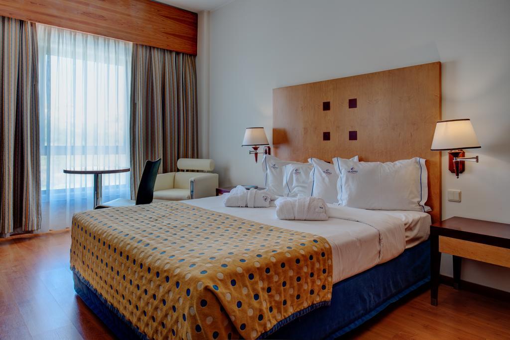 Vip Executive Santa Iria Hotel Santa Iria da Azoia Esterno foto